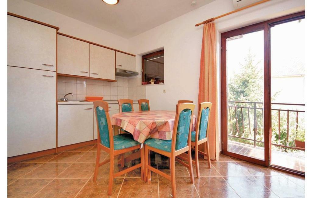 Apartments Perina 希贝尼克 外观 照片